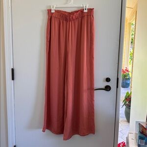 Mystree wide leg pull on satin pants new NWT